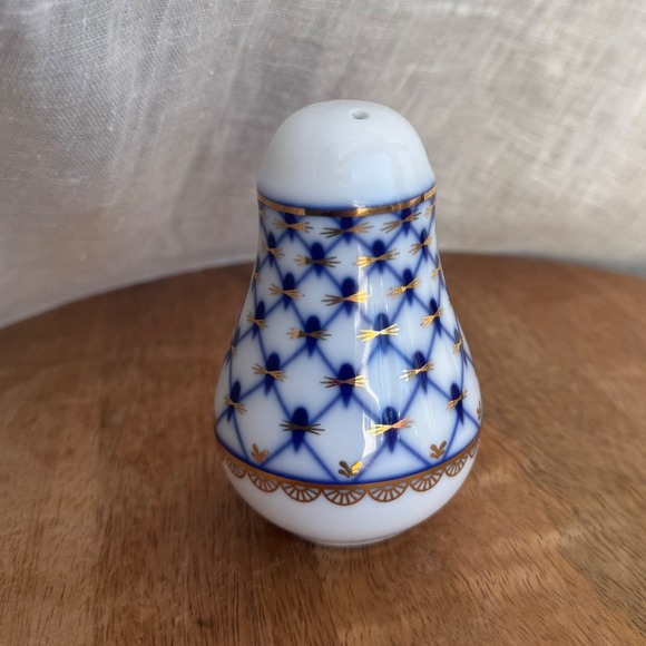 Lomonosov Other - Lomonosov Cobalt Net Russian Porcelain Pepper Shaker Blue Gold Rare Replacement